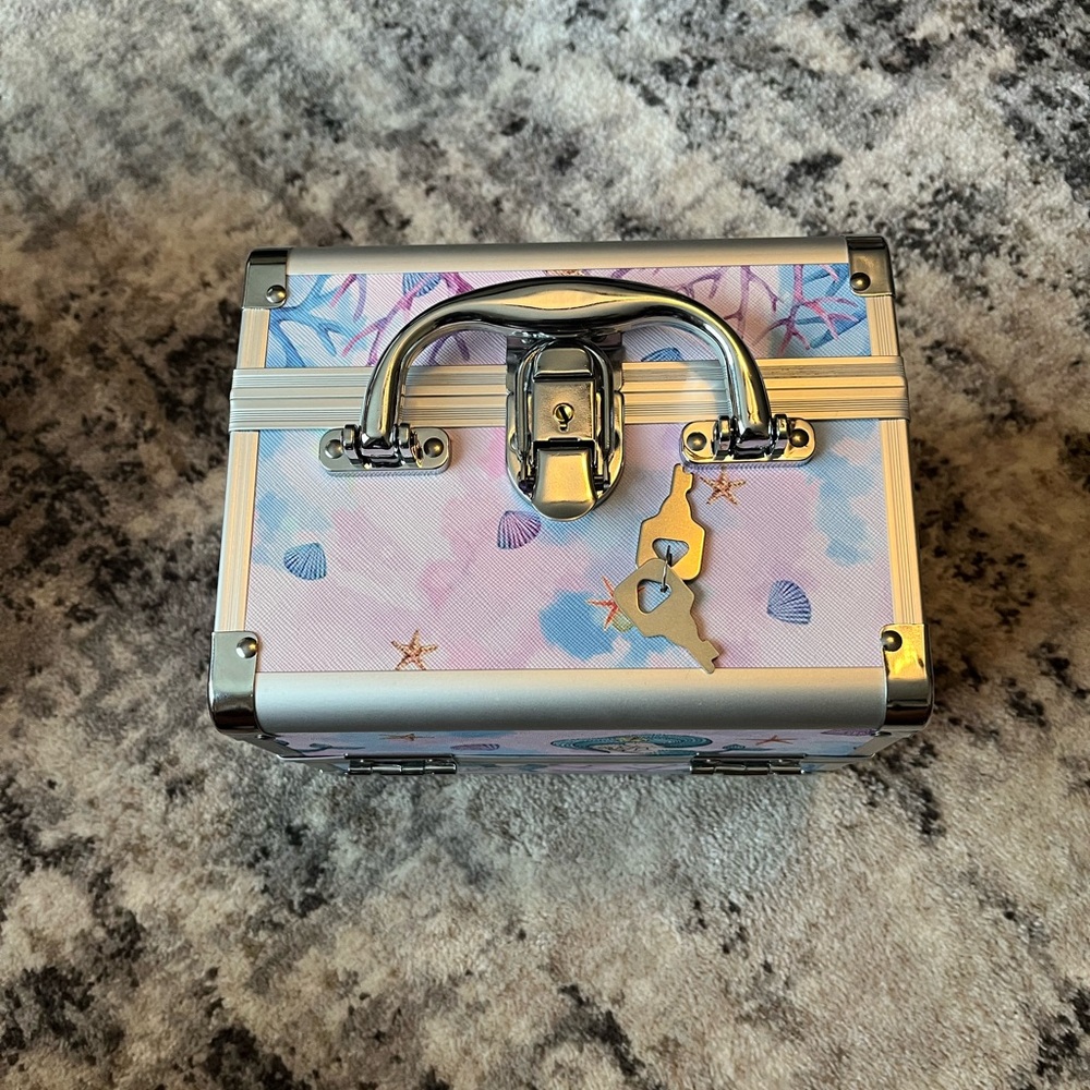 Cute Mermaid Jewelry Box with A Lock and A Key. Is A Great Gift From A Mermaid.